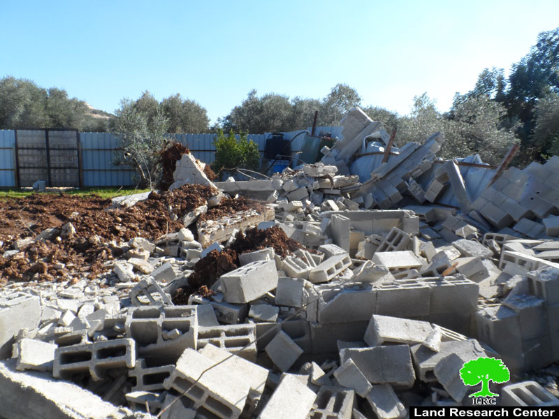 The demolition of an agricultural room in the Hasamis site in the city of Qalqilya
