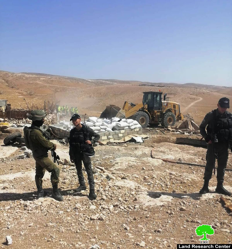 For the third time since the beginning of the year, The occupation demolishes the homes and facilities of citizens in the villages of Al-Fakhit and Al Markaz, east of Yatta / Hebron Governorate