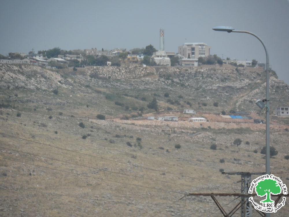 Building a New Outpost in Beduel colony on Kufr Ad-Dik lands / Salfit Governorate