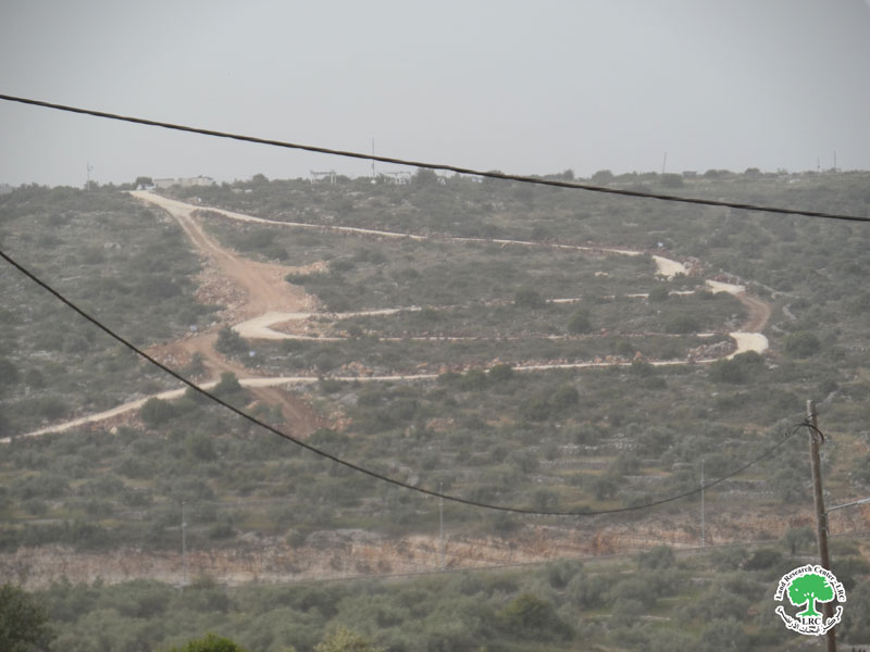 Establishing a new settlement outpost on the lands of the town of Kafr ad-Dik / Salfit Governorate